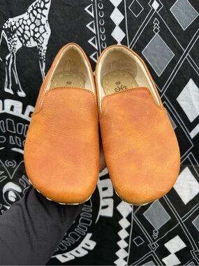 Earthing Harmony slip ons